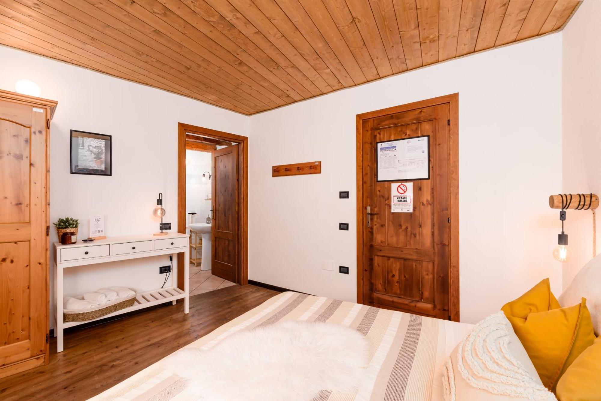 Rifugio Escursionistico La Rua Hotel Macra Eksteriør billede