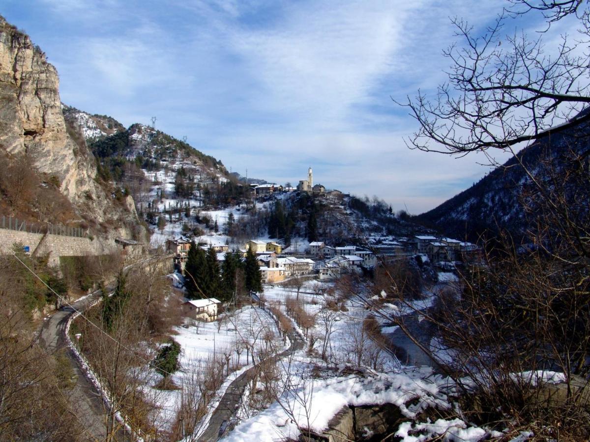 Rifugio Escursionistico La Rua Hotel Macra Eksteriør billede